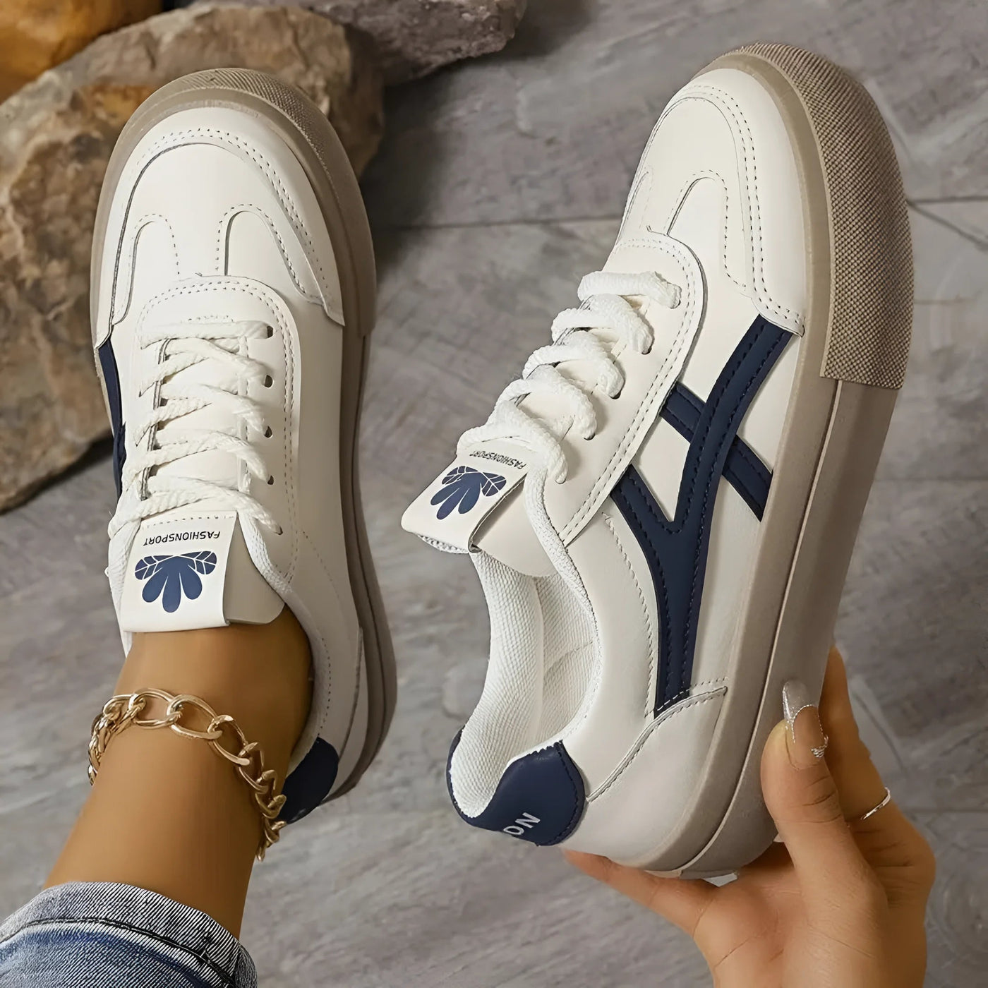 Lara - Sneakersy ortopedyczne